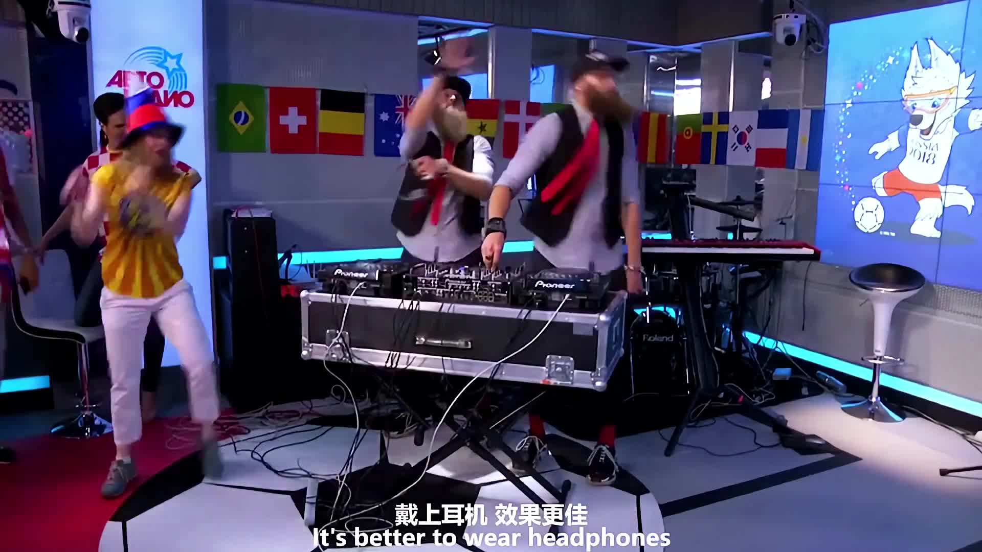 自从车上放了这首曲子，总感觉自己再开着大牛！#玄冥二老 #嗨曲 #蹦迪 #dj #越南鼓